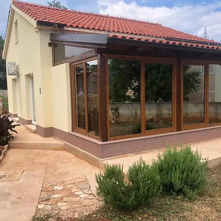 Pasika Ferienhaus